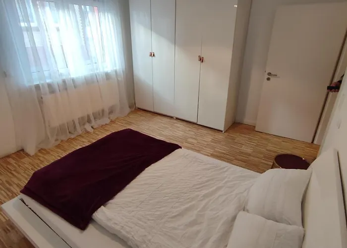 Modernes Apartment In Verkehrsguenstiger Lage